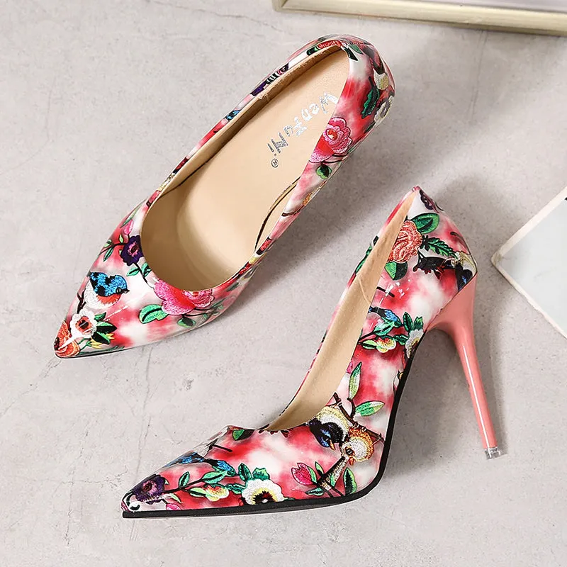 (35-45) Women Big Size Shoes Oriental Floral Pointed Stiletto Heels
