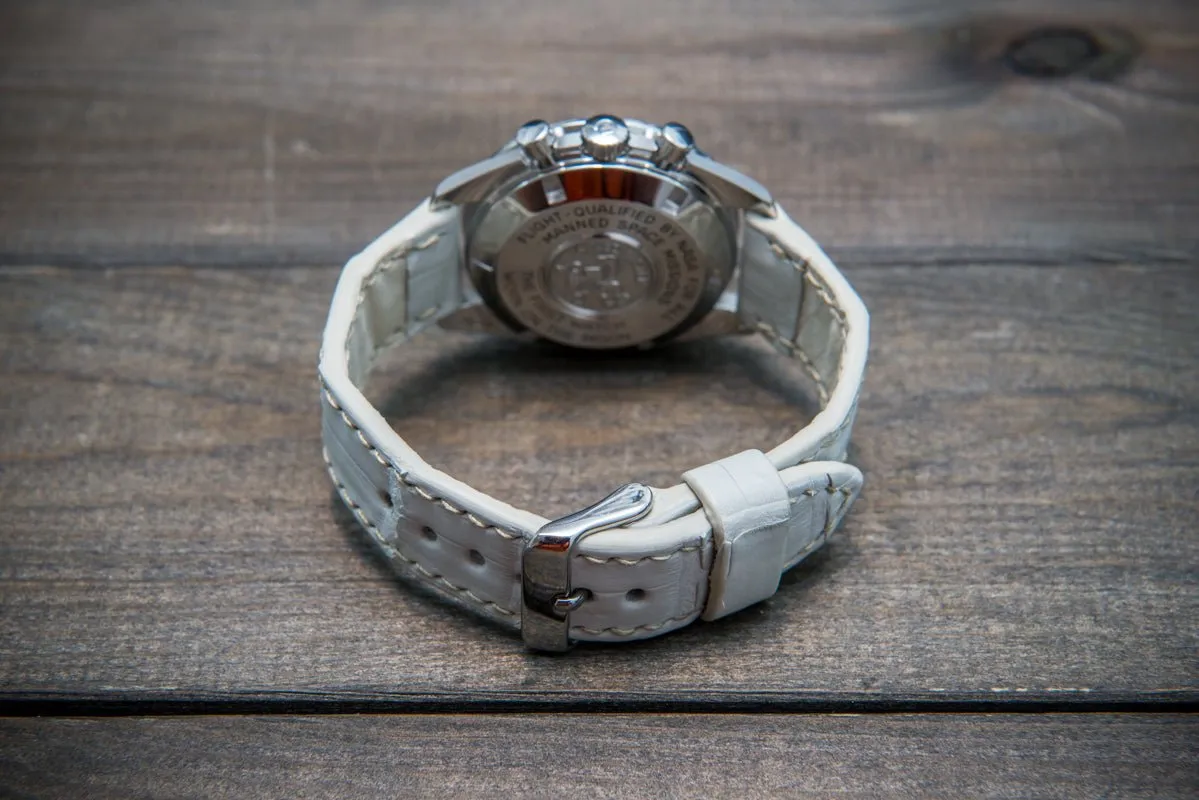 Alligator natural white, handmade in Finland