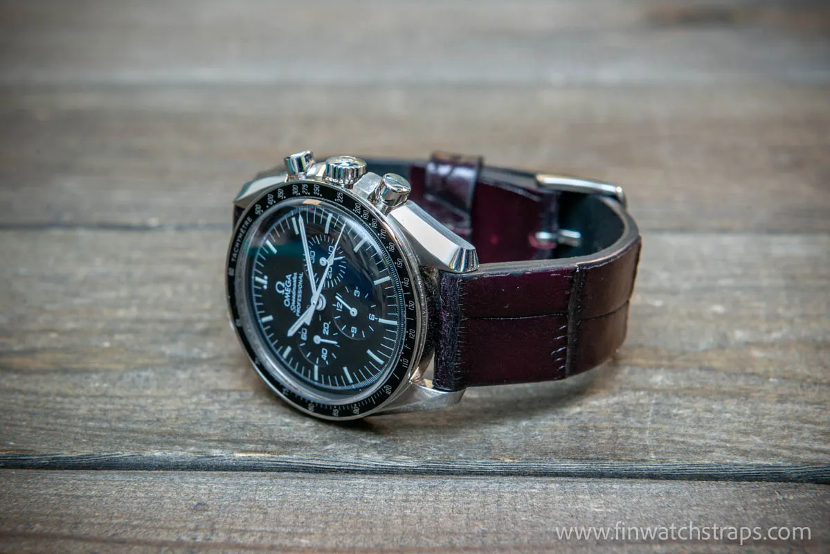 Alligator watch strap, Plum color,  handmade in Finland, 10-26 mm.