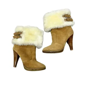 Boots Ankle Flats By Colin Stuart In Tan, Size: 8.5 Boots Ankle Flats By Colin Stuart In Tan, Size: 8.5