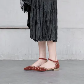 Embroidered Low-Heeled Pointed Toe Strap Chic Shoes Embroidered Low-Heeled Pointed Toe Strap Chic Shoes