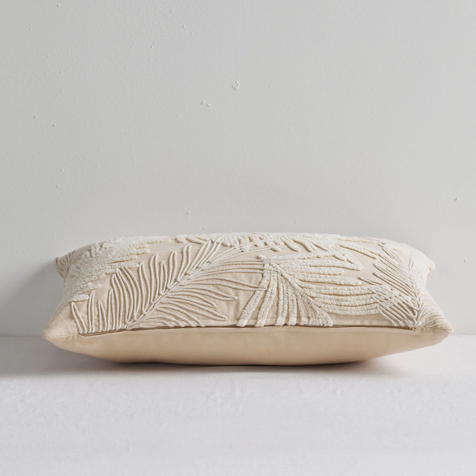 Fern Cushion - Beige - 30x50cm