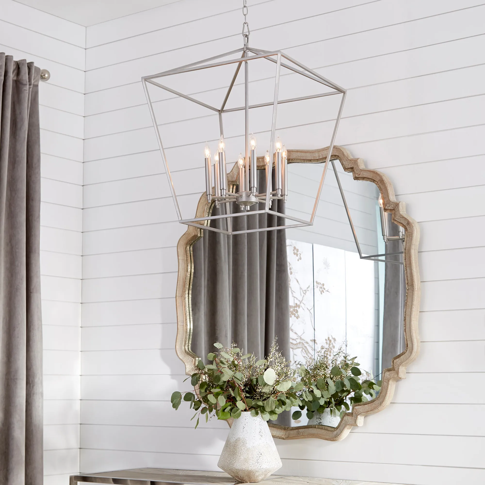 Gabriel 8 Light Chandelier