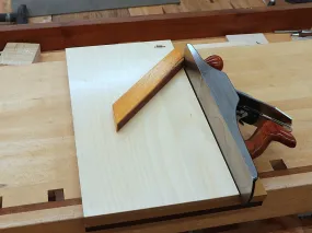 Rob Cosman's Mitered Shooting Board Rob Cosman's Mitered Shooting Board