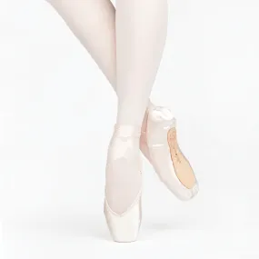 Russian Pointe Encore U-Cut Flex Hard Shank Russian Pointe Encore U-Cut Flex Hard Shank